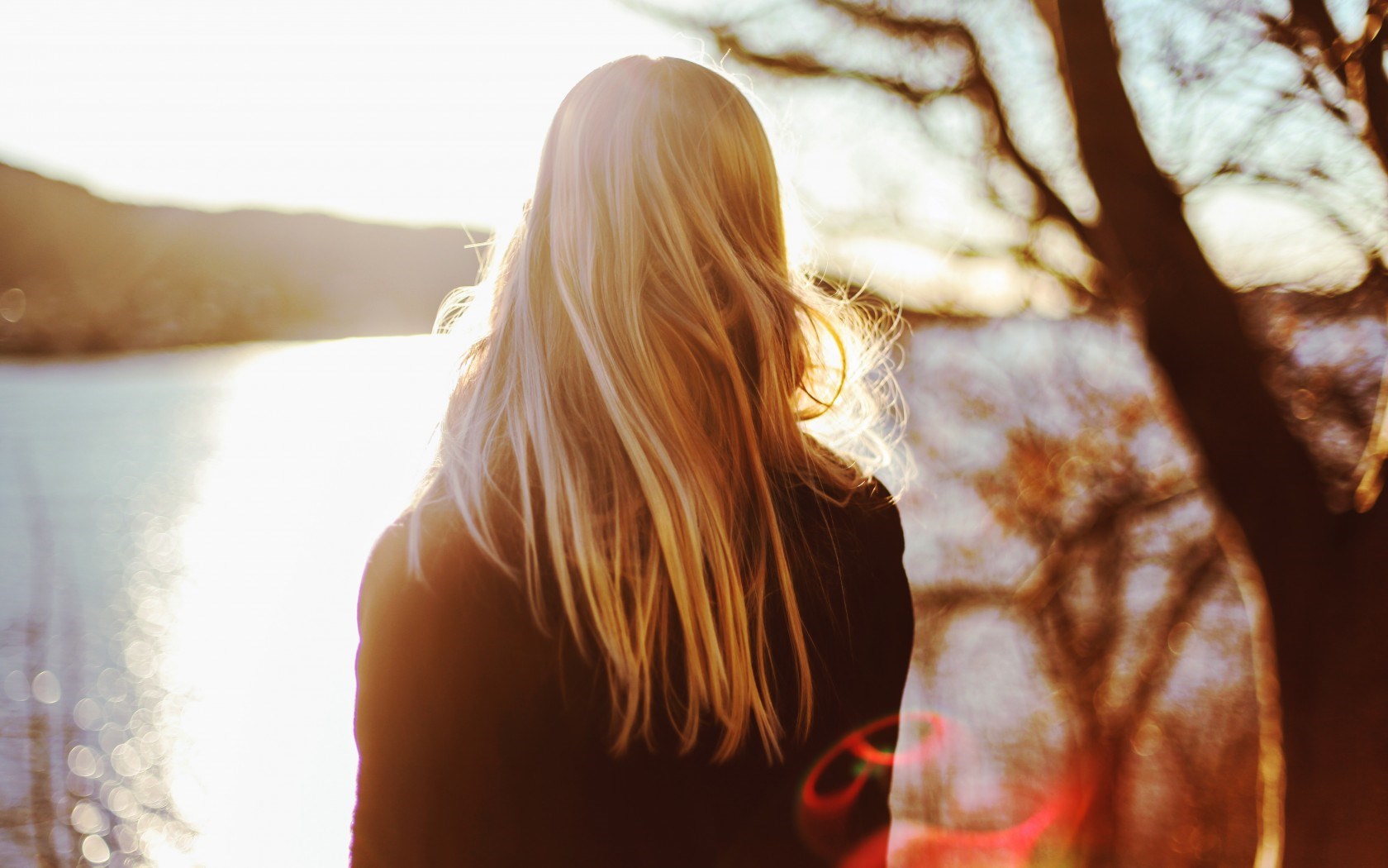 Vmešavanja v tuja življenja