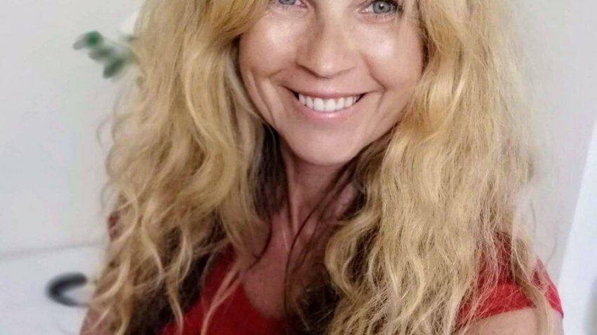 Bolezen jo je oropala materinstva